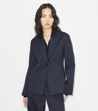 Crepe Blazer