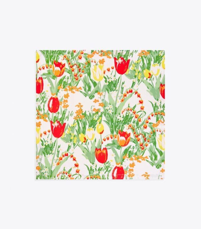 Garden Dinner Napkin, Set Of 4 Garden Dinner Napkin, Set Of 4