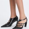 Multi-Buckle Pump