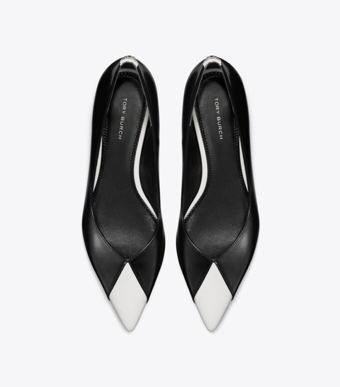 Triangle Pointed Flat